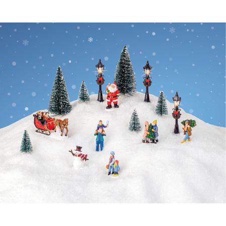 16x stuks Led kerstdorp accessoires figuurtjes/poppetjes en kerstboompje 15cm