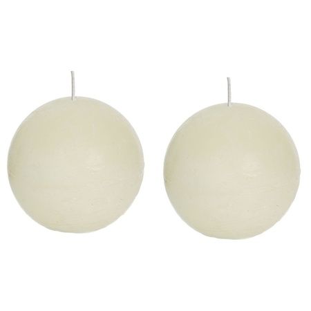 2x Ivory rustic sphere/ball candle 8 cm 24 hours