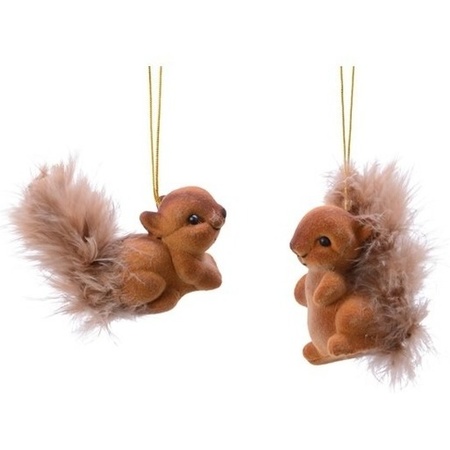 4x Bruine eekhoorns kerstversiering hangdecoraties 6 cm
