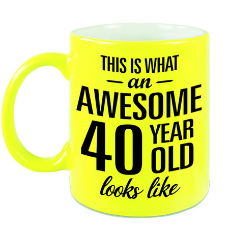 Awesome 40 year neon yellow mug 330 ml