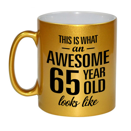 Awesome 65 year golden mug 330 ml
