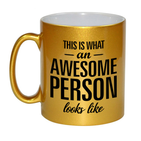 Awesome person golden mug 330 ml