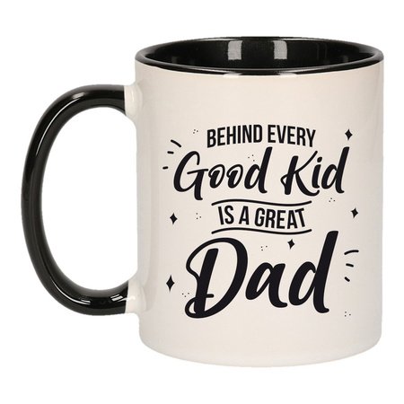 Good kid Great dad gift mug black / white 300 ml