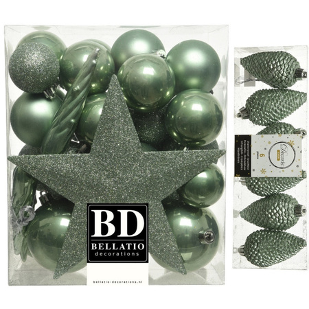 Kerstversiering kunststof kerstballen met piek salie groen 5-6-8 cm pakket van 39x stuks