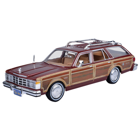 Model car Chevrolet LeBaron 1979 brown scale 1:24/22 x 8 x 6 cm