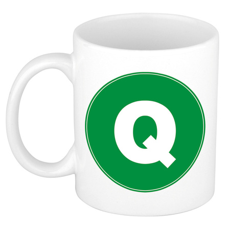Mok / beker met de letter Q groene bedrukking voor het maken van een naam / woord of team
