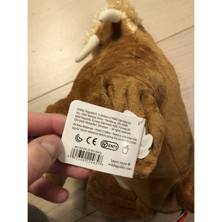 Plush brown walrus cuddle toy 27 cm