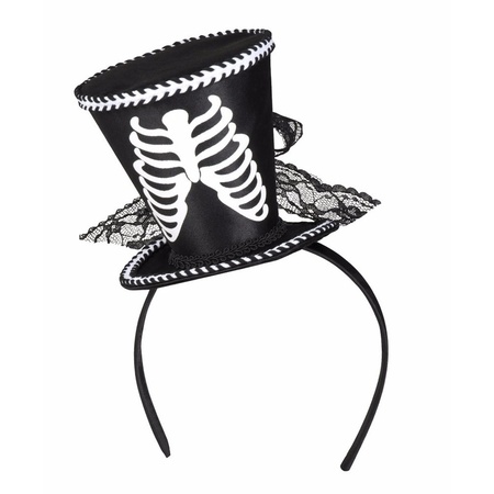 Skeleton ladies hat on diadem